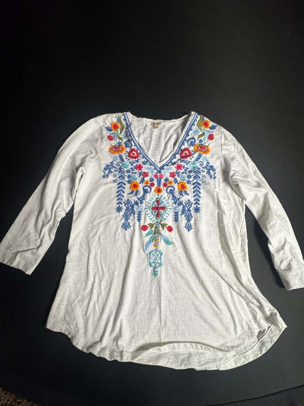 Reba Shirt Womens Medium Floral Embroidered Western Bohemian V Neck Casual White
